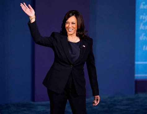 Kamala Harris Vice Presidential Style, Fashion Looks