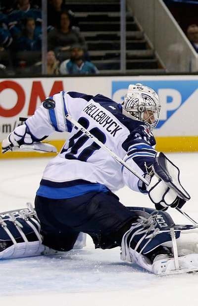 Pin by Big Daddy on Winnipeg Jets Goalies | Nfl fans, Winnipeg jets, Nhl