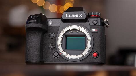 Panasonic LUMIX S1H Hands On Review