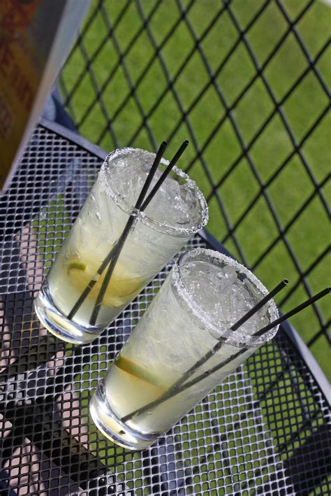 Alcohol,margarita,drink,outdoors,salt - free image from needpix.com