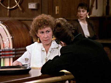 'Cheers' Carla Actor Rhea Perlman Thought Carla Insults Didn't Go Far ...