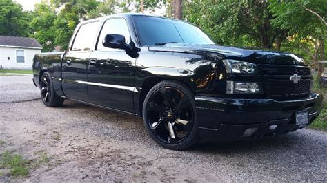 2006 Chevy Silverado Custom Headlights