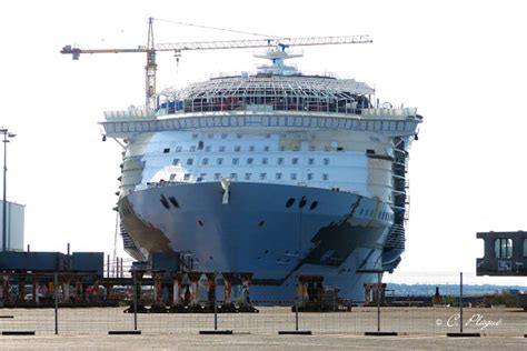 Latest Construction Photos of the World's Largest Cruise Ship