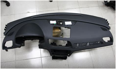 Dashboard - Audi Q3 12-14 With Air Duct Black (24A) - Twincell