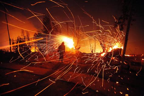 Forest Fire Rages in Chile Photos - ABC News