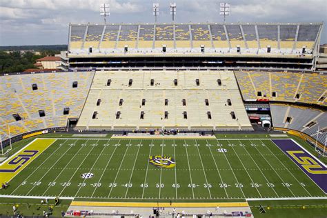 How does the new Martin Stadium end zone design match up to others? - CougCenter