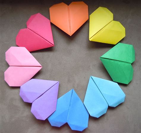 Life at the bay: DIY: Origami Heart Bookmark