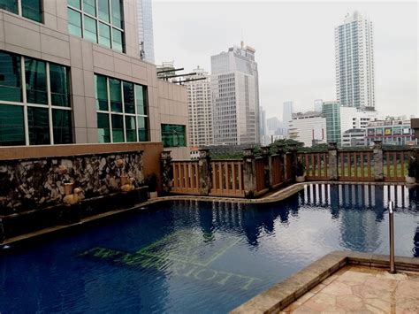 JW Marriott Hotel Jakarta Pool Pictures & Reviews - Tripadvisor