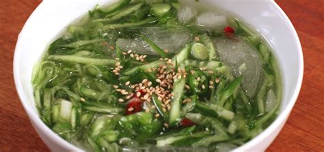 How to Make Korean cold cucumber soup (Oi naengguk) « Soups :: WonderHowTo