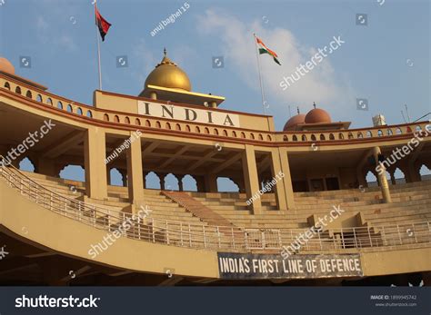 2,204 Wagah Border Images, Stock Photos, 3D objects, & Vectors | Shutterstock