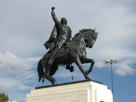 Image detail for -... - Photo of Estatua de Tupac Amaru II, plaza de ...