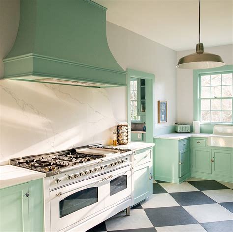 23 Retro Kitchens You Can Copy in Your Home ...