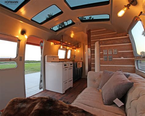 47 Simple Interesting Airstream Interior Design Ideas