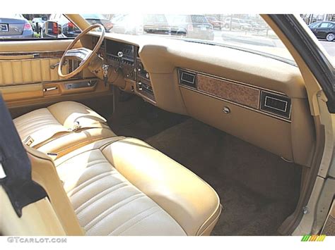 Camel Interior 1978 Ford LTD Wagon Photo #62843602 | GTCarLot.com