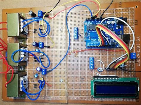 Three Phase AC Voltage Measurement using Arduino - Engineering Projects