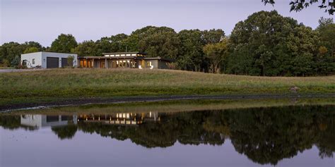 Prairie Modern - Rehkamp Larson Architects