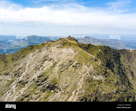 Summit of mount snowdon hi-res stock photography and images - Alamy