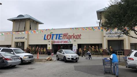 Recommended: Korean-Based Grocery Store 'Lotte' Opens In Orlando