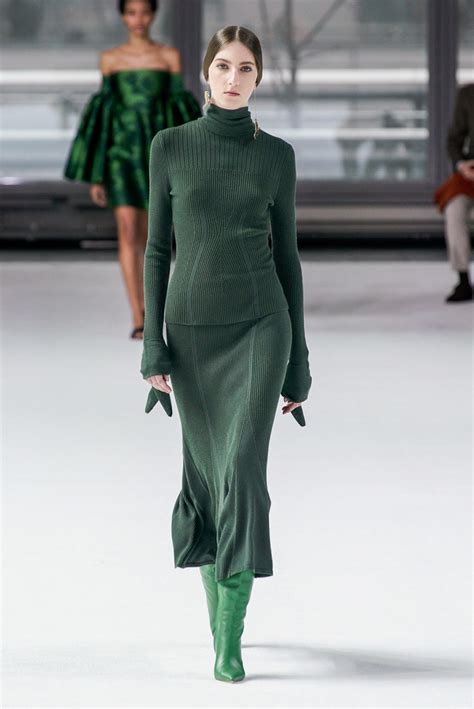 Loden Green | Fashion, Urban style dress, 2020 fashion trends