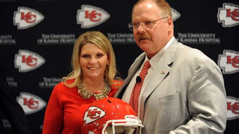 Chiefs HC Andy Reid and wife Tammy discuss faith, family and football