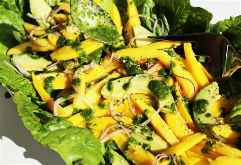 Champagne Mango and Avocado Salad with Basil-Lime Vinaigrette – Kitchen ...