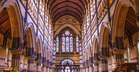 What Is Anglicanism? A Brief History of the Anglican Church