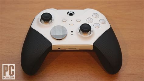 Xbox Elite Wireless Controller Series 2 Core - Review 2022 - PCMag ...