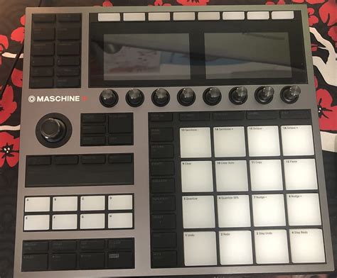 Native Instruments Maschine Plus | Reverb UK