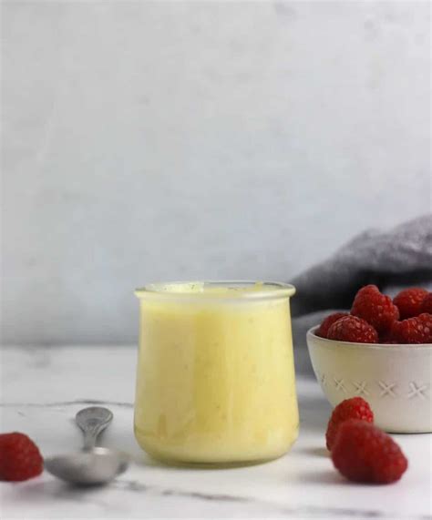 Vanilla Custard Sauce (aka Creme Anglaise)