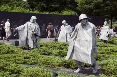 Korean War Memorial Statues | ClipPix ETC: Educational Photos for Students and Teachers