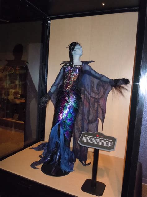 Susan Sarandon's Queen Narissa costume from Enchanted... | Hollywood ...