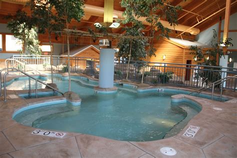 Book Ho-Chunk Casino Hotel - Wisconsin Dells in Baraboo | Hotels.com