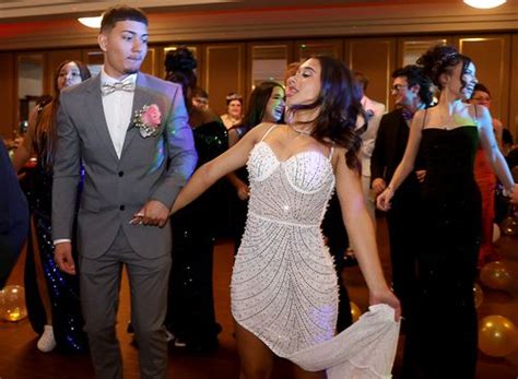 Prom 2023: Paulsboro High School (73 photos) - nj.com