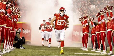 2023 Half PPR Mock Draft: Travis Kelce Sliding into Value - Bleacher Nation