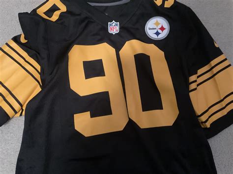 I got a TJ Watt jersey for Christmas : r/steelers