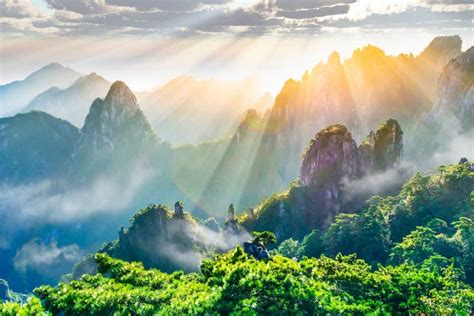 Top 20 Most Beautiful Places To Visit In China - GlobalGrasshopper