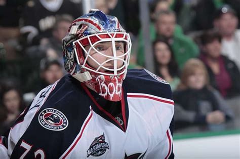 Sergei Bobrovsky signs contract extension with Blue Jackets - The Hockey News