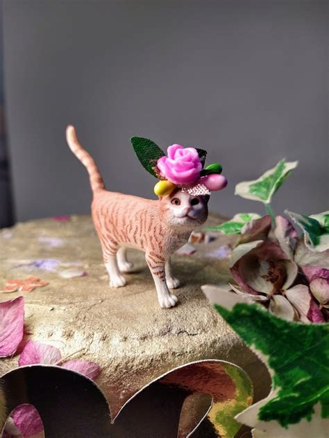 Schleich Cat Party Animal Animal in Floral Crown Cake Topper | Etsy