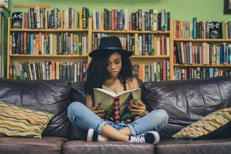 teen girl reading - Brave Minds Psychological Services