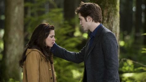 20 Things That Fans Ignore About Bella And Edward's Relationship In ...