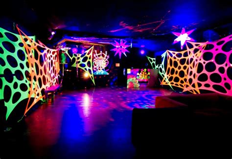 Related image | Glow in dark party, Blacklight party, Neon party