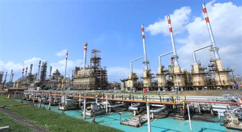 Pertamina, Rosneft seek loans for Tuban refinery project