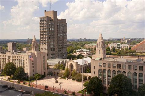 Boston University - Billion Dollar Green Challenge