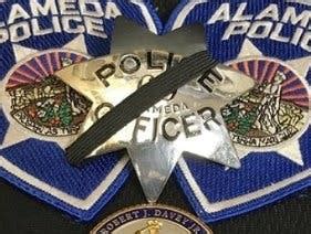 Alameda Police Officers Wear Mourning Band On Badges | Alameda, CA Patch