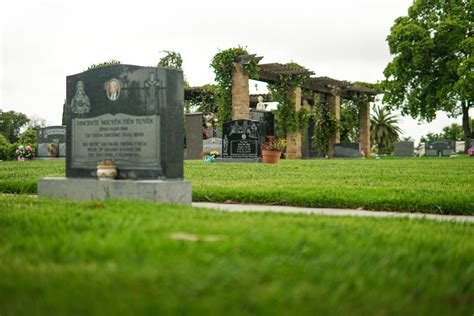 Calvary Catholic Cemetery - Catholic Funeral & Cemetery Services San José