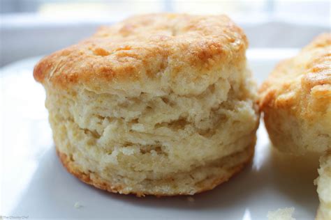 Soft and Fluffy Buttermilk Biscuits - The Chunky Chef