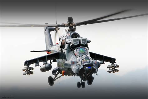 Portal SGDA: ATE Mi-24 SUPER HIND Mk.IV O CROCODILO SUL- AFRICANO.