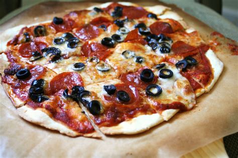 St. Louis style pizza - Alchetron, The Free Social Encyclopedia