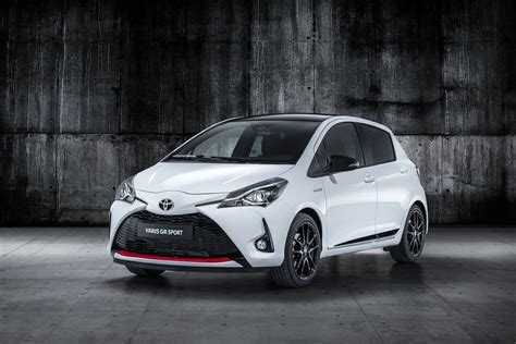 2019 Toyota Yaris GR Sport | Top Speed