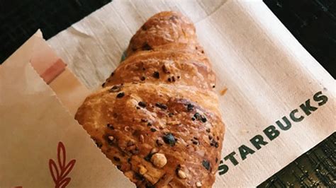 I Tried Starbucks' New Everything Croissant | Teen Vogue